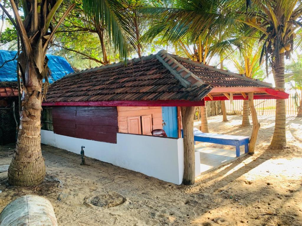 Shim Beach Resort 아루감 베이 외부 사진