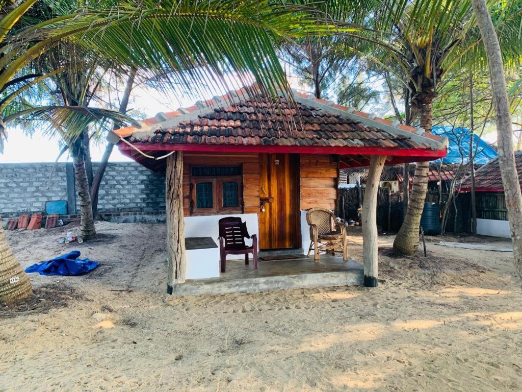 Shim Beach Resort 아루감 베이 외부 사진