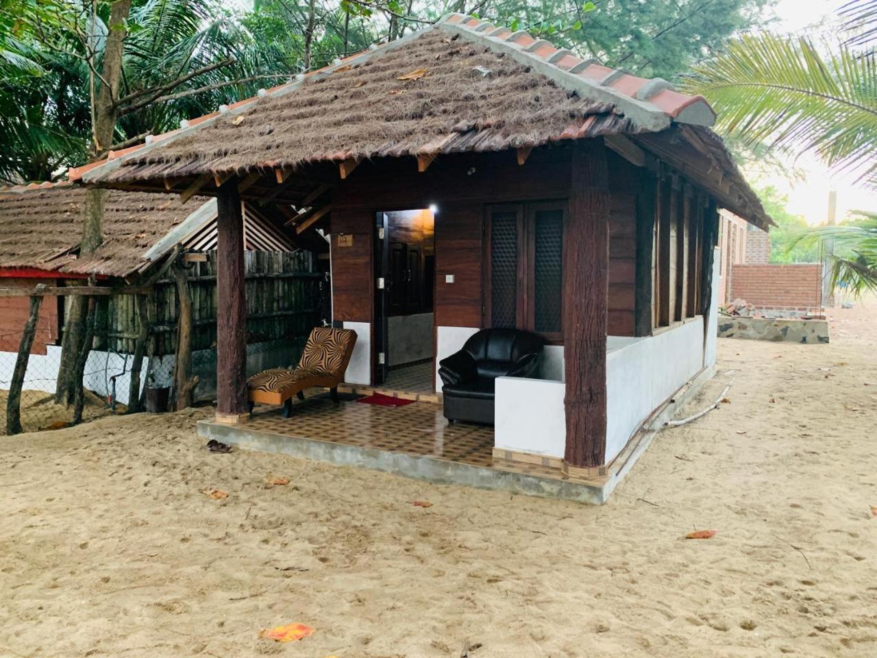 Shim Beach Resort 아루감 베이 외부 사진
